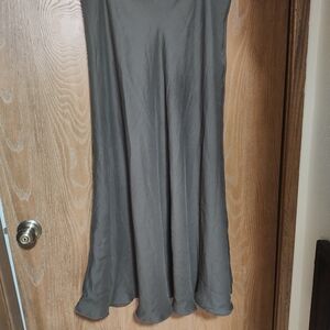 Elegant Women's Maxi Skirt in Charcoal